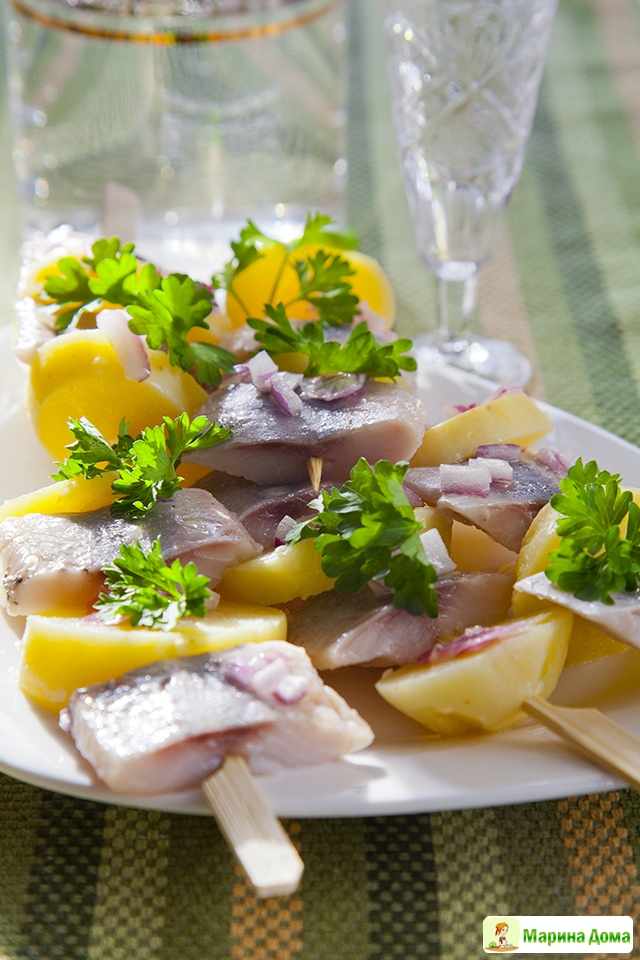 Картофельный салат с сельдью рецепт – Русская кухня: Салаты. «Еда»