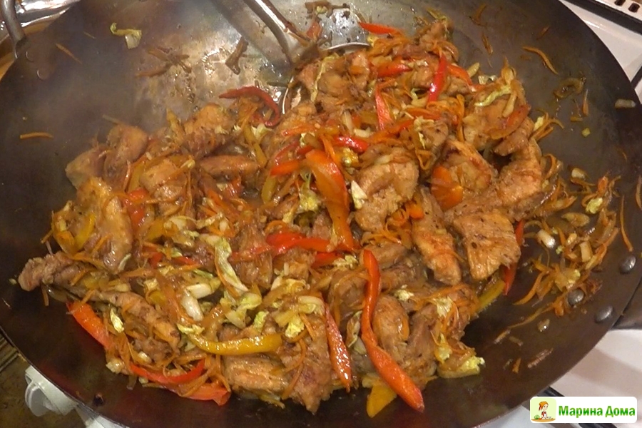 Мясо по-тайски: пошаговый рецепт приготовления в воке с баклажанами | «Табрис»